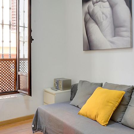Central Apartment Vintage Séville Extérieur photo